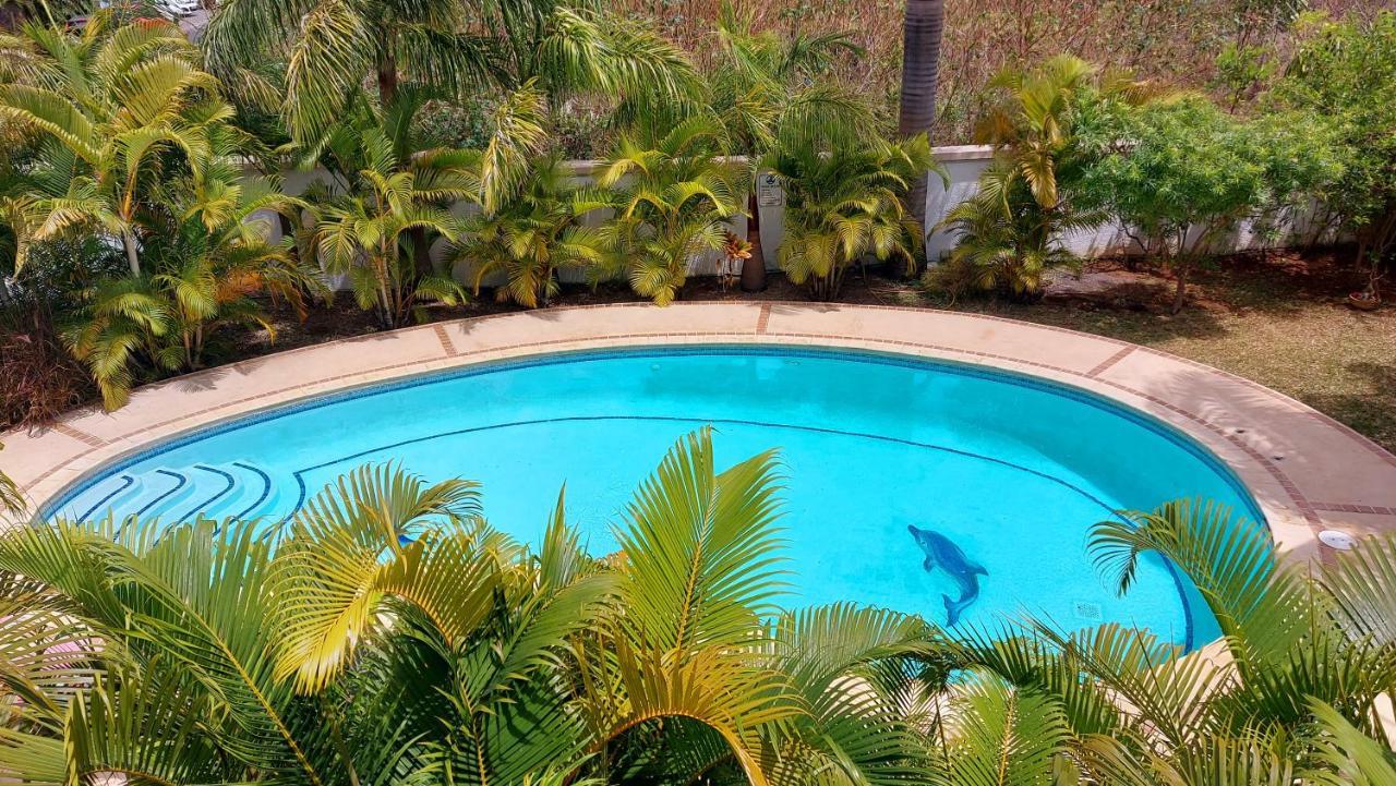 Tropical Palms Apartment Mauritius Pointe aux Canonniers Exteriör bild