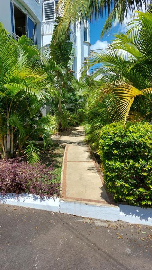 Tropical Palms Apartment Mauritius Pointe aux Canonniers Exteriör bild